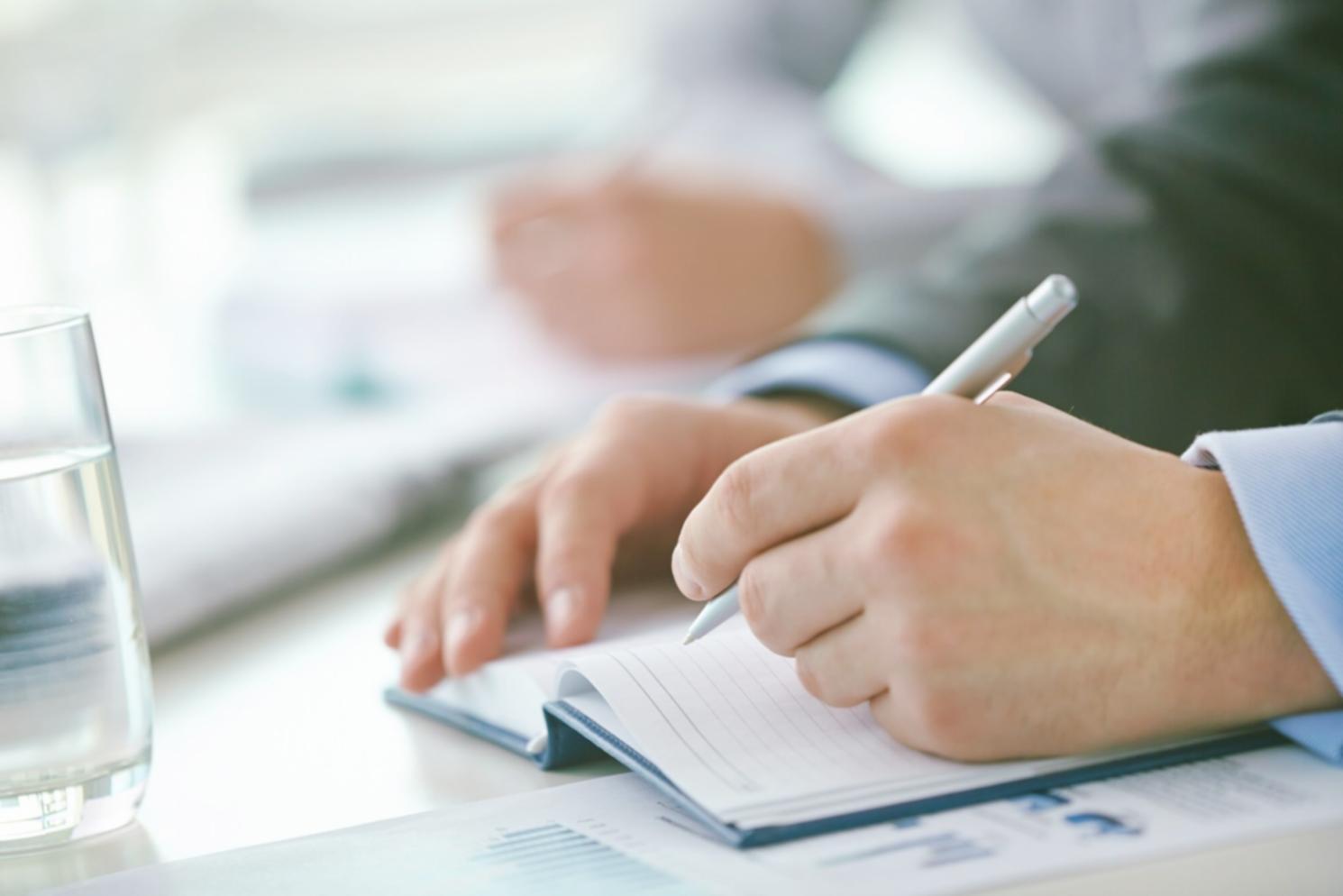 Illustration des processus pédagogiques utilisés dans nos formations en journalisme critique